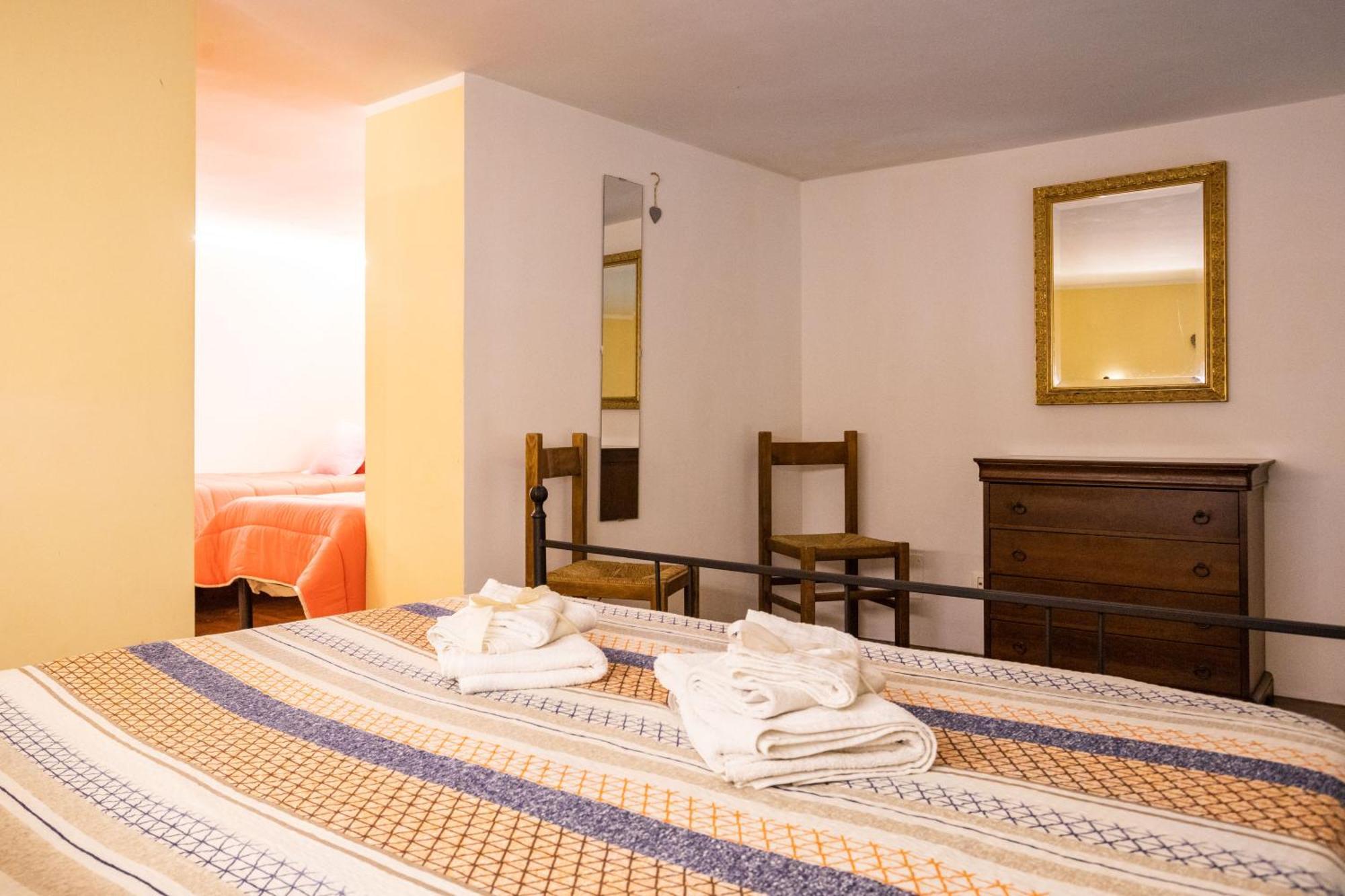 Hola House Alla Kalsa Palermo Buitenkant foto